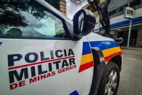 Polícia Militar detém homem com faca durante patrulhamento no bairro Caju