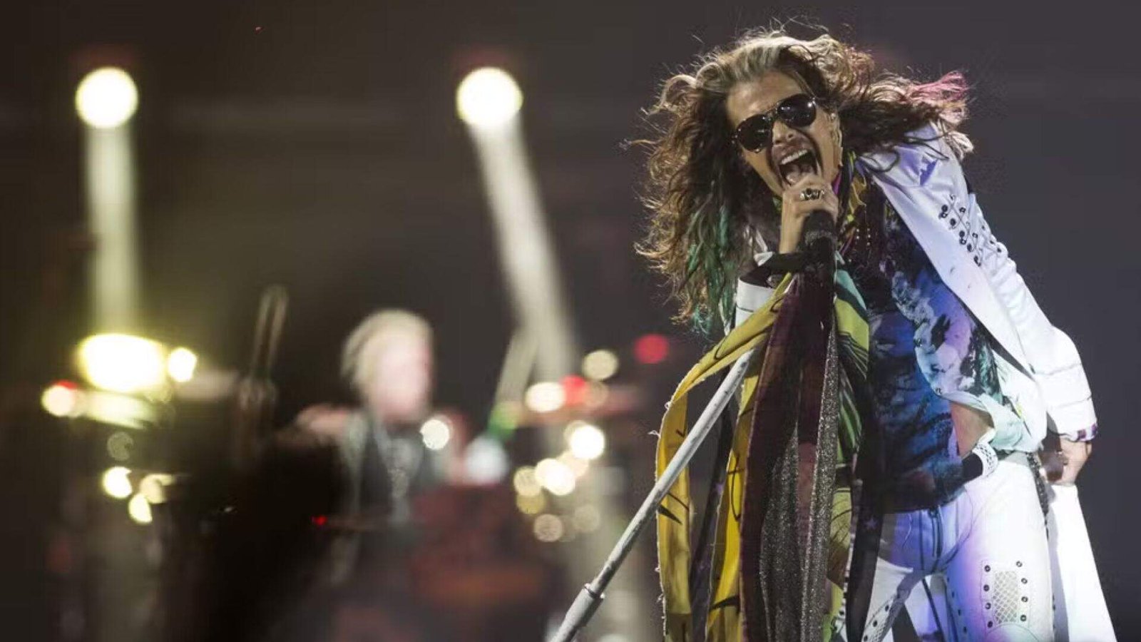 Aerosmith anuncia aposentadoria dos palcos devido à lesão vocal incurável de Steven Tyler