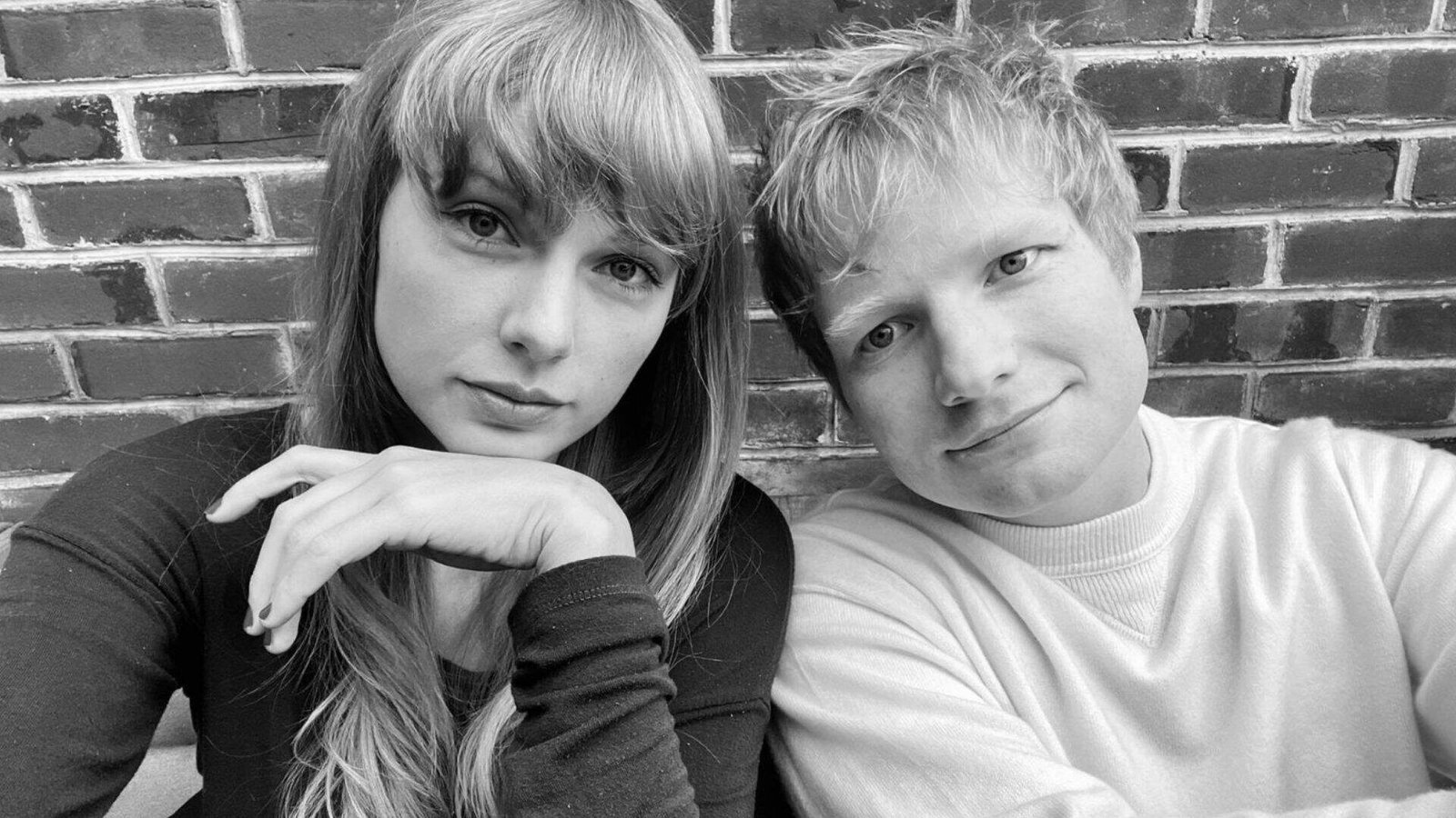 Amigos de longa data, Ed Sheeran aparece de surpresa em show de Taylor Swift em Londres