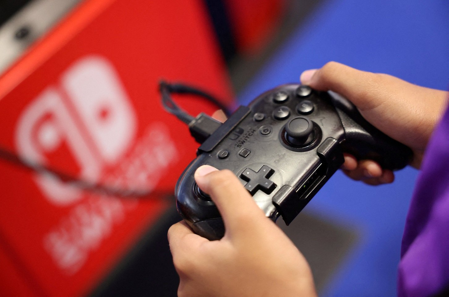 Lucro operacional da Nintendo desaba 71% com vendas do Switch caindo pela metade