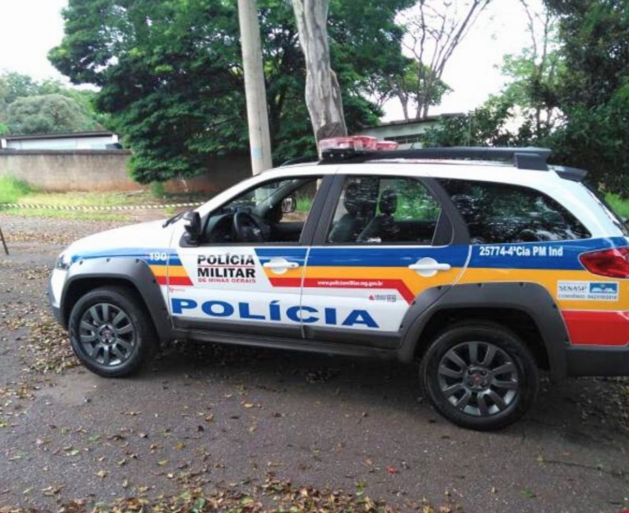 Polícia Militar atende ocorrência de briga de casal em Planura