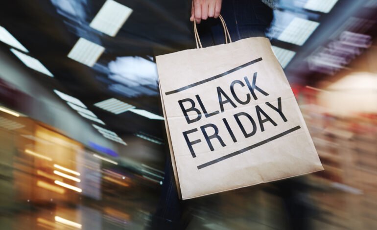 85% das pessoas pretendem comprar na Black Friday 2024, diz pesquisa