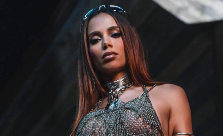 Anitta se pronuncia sobre estar perto da rota do Furacão Milton e tranquiliza fãs - Metropolitana FM