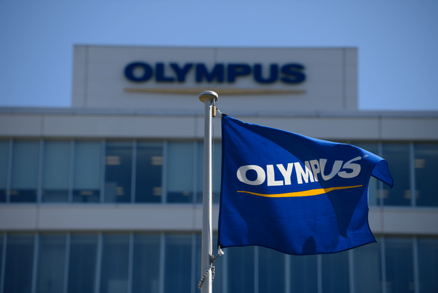 CEO da Olympus renuncia após acusação de compra de drogas ilegais e ação cai forte