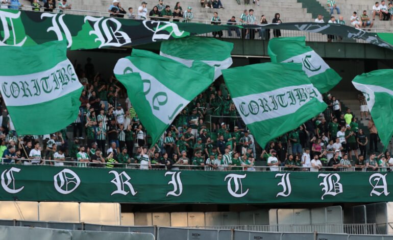 Com Couto reduzido, Coritiba tem pior público da temporada