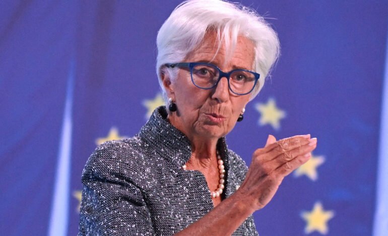 Lagarde diz que inflação na zona do euro pode atingir meta de 2% antes do previsto